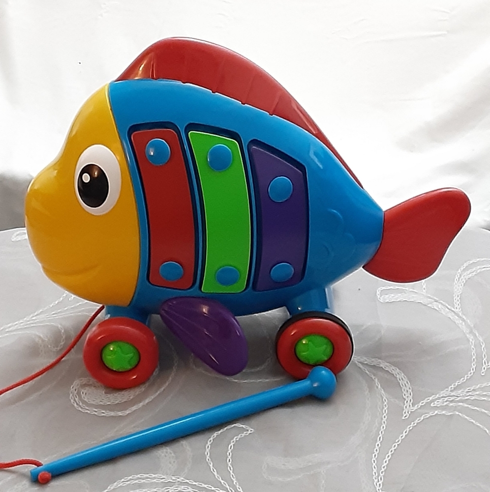 The Learning Journey Pull Along Tune A Fish Xylophone Colorful Keys